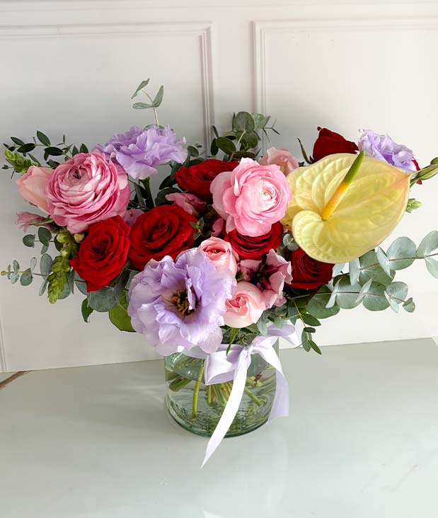 arreglos de rosas romantico para aniversario
