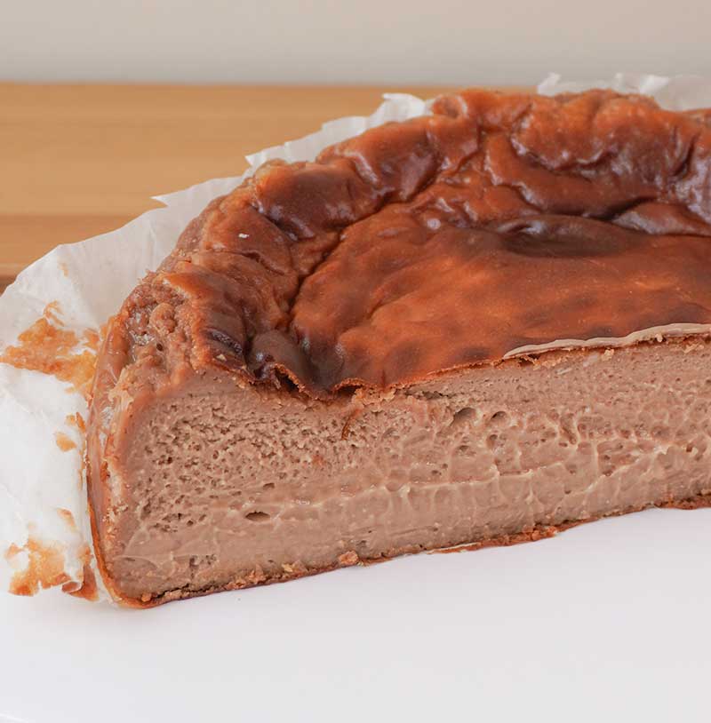 pastel de chocolate y nutella con queso para envio