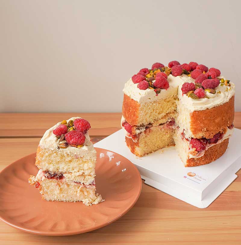 Pastel de pistache con frambuesas - 8 a 10 porciones