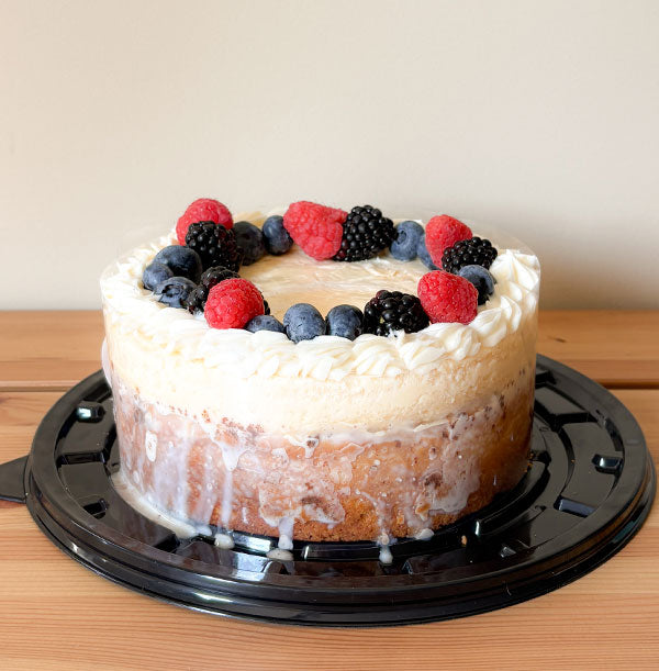 Pastel de 3 leches con cheesecake - 8 a 10 porciones