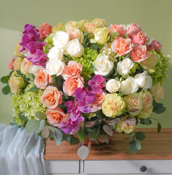 Fiji - Arreglo XL Rosas, hortensias y orquídeas
