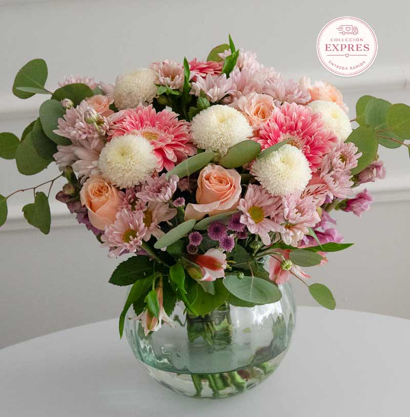 arreglo de flores para entrega en cdmx de la florería guapa con flores