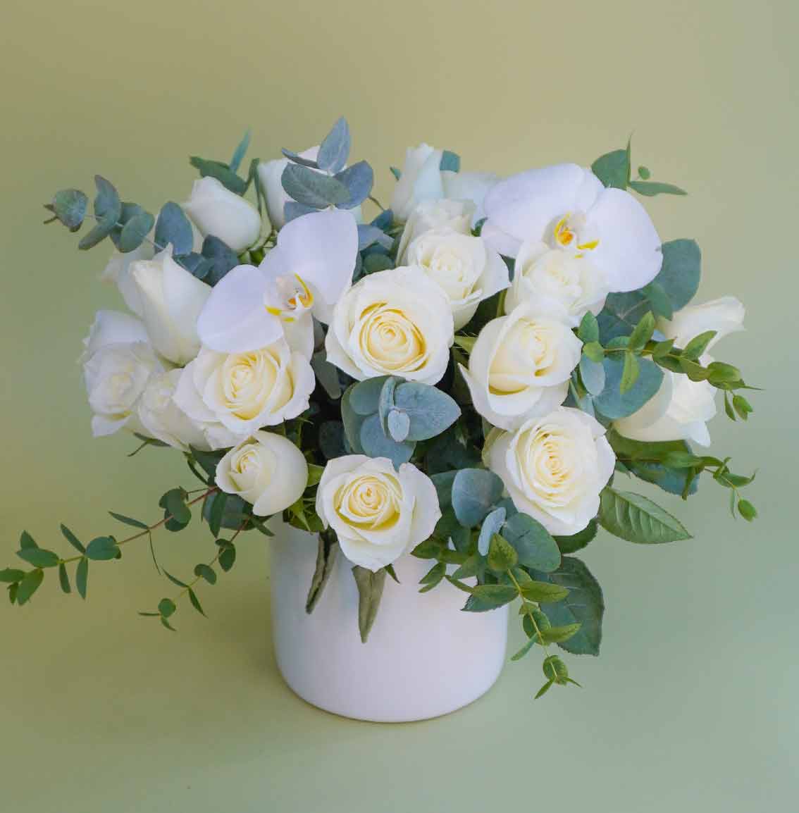 envia flores blancas elegantes