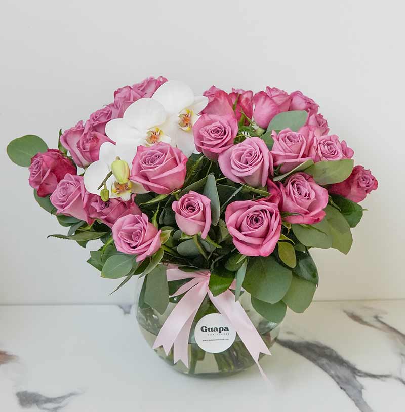 envia flores rosas moradas a domicilio