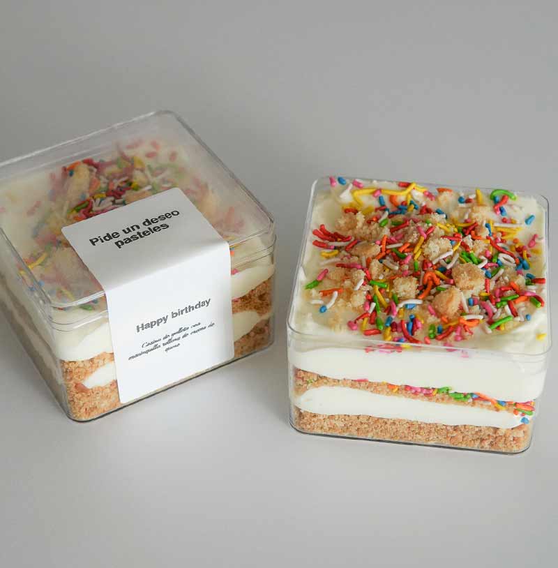 envía pastel con flores a domicilio en cdmx cube cake