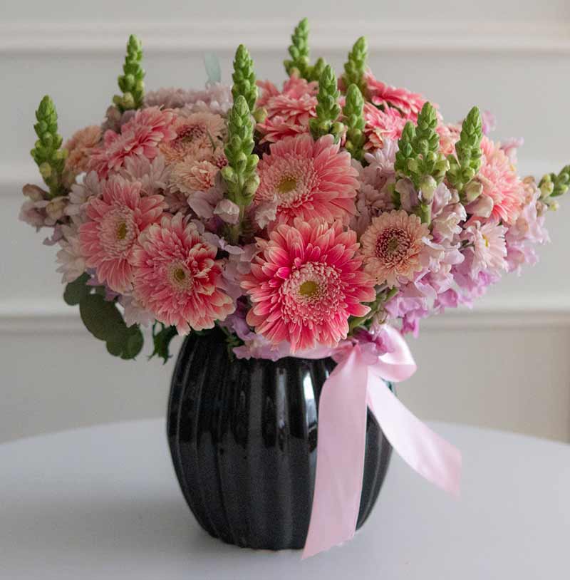envia flores arreglo de gerberas de lujo con flores
