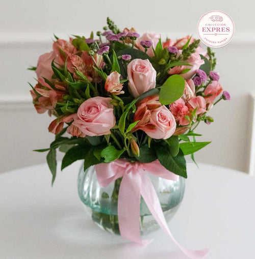 enviar flores arreglo de flores con rosas