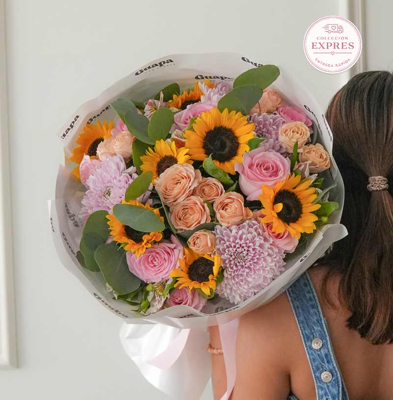 envío de flores con girasoles y rosas 