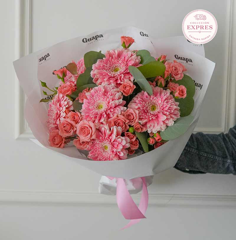 envío de ramo de flores con rosas y gerberas para regalar y entregar