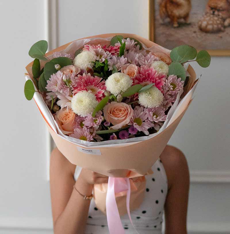 ramo de flores variadas para entrega urgente