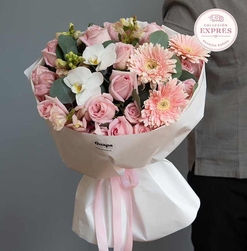 ramo de rosas con gerberas en cdmx