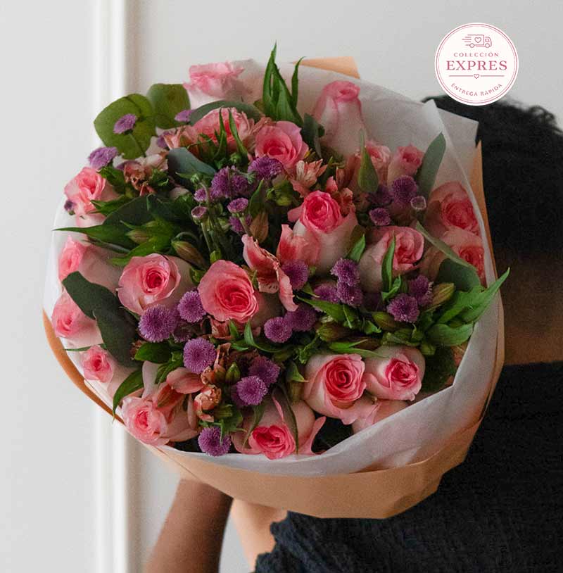 ramo de rosas n tono rosa para regalo