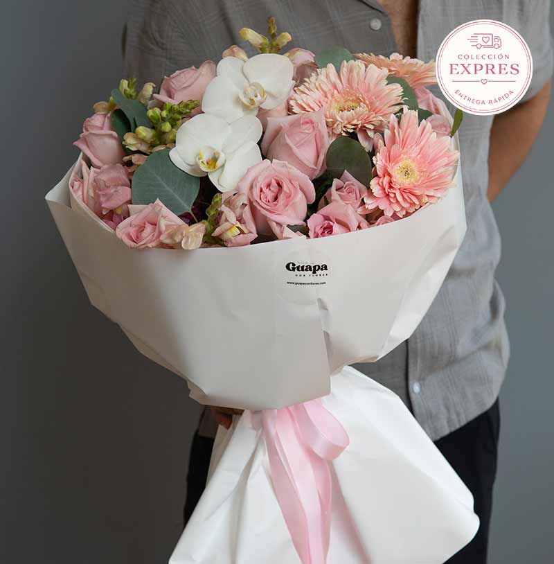 ramo de rosas y gerberas en cdmx