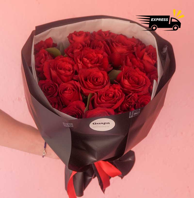 ramo de rosas rojas elegantes con entrega expres el mismo día en cdmx