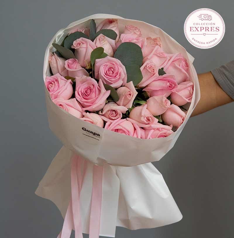 ramo de rosas rosas para regalar