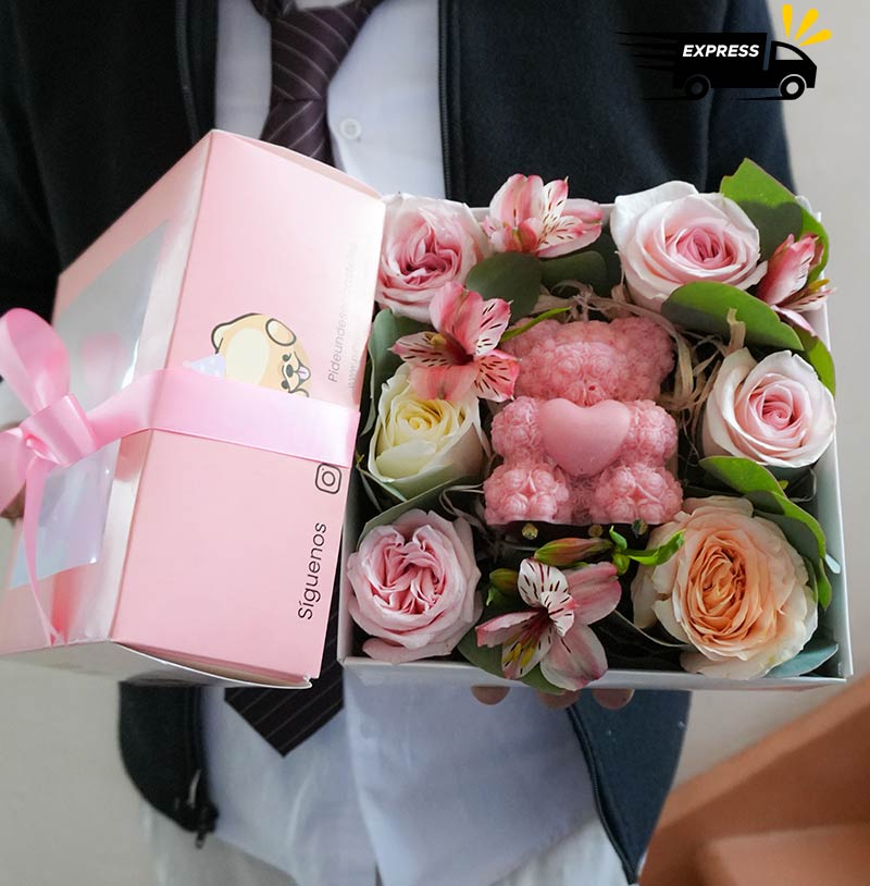 regalos a domicilio con vela y flores para entrega en 2 horas