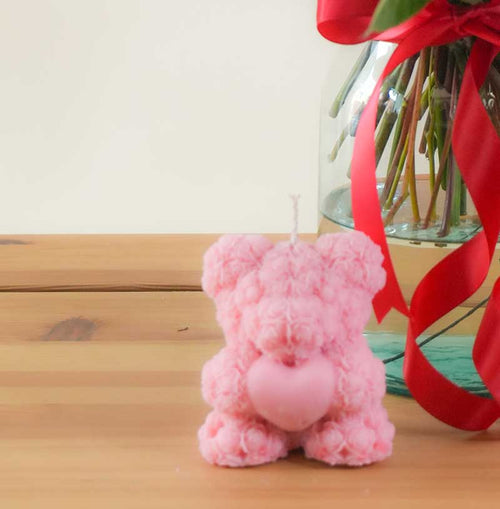 vela de oso romantico con arreglo de rosas para envio